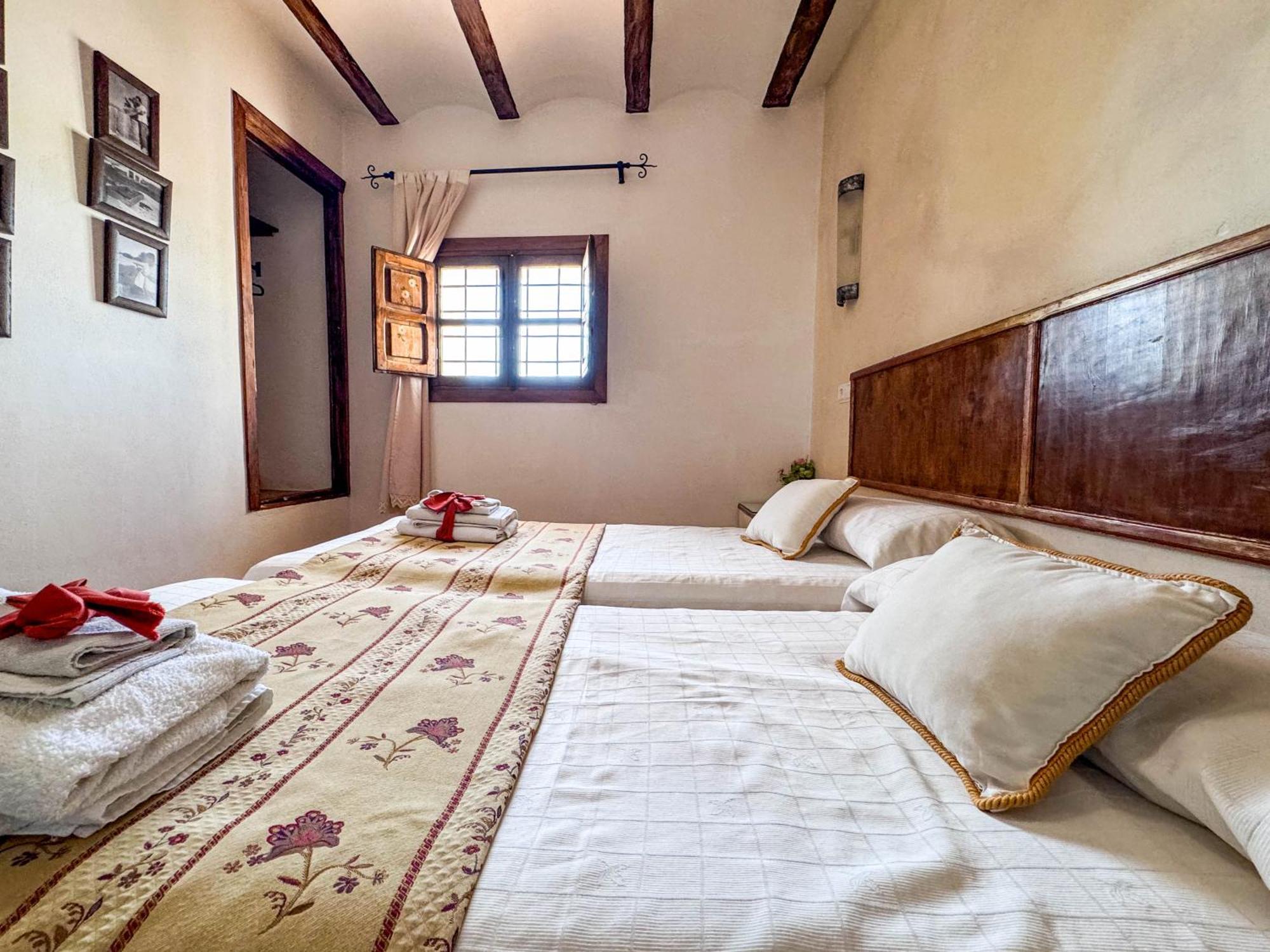 Cortijo Rural Bacares Guest House Freila Eksteriør bilde